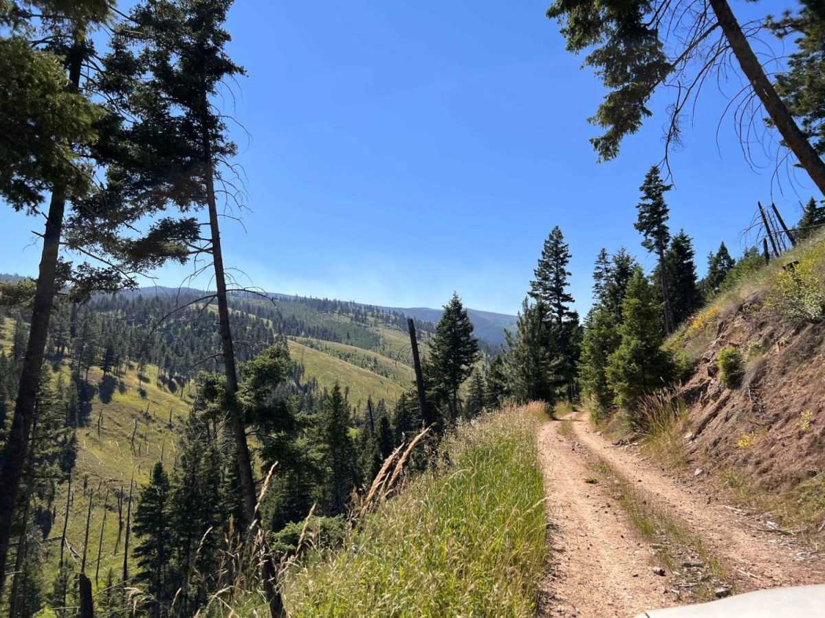Riemel Trail/ Hiking Trailhead photo 2