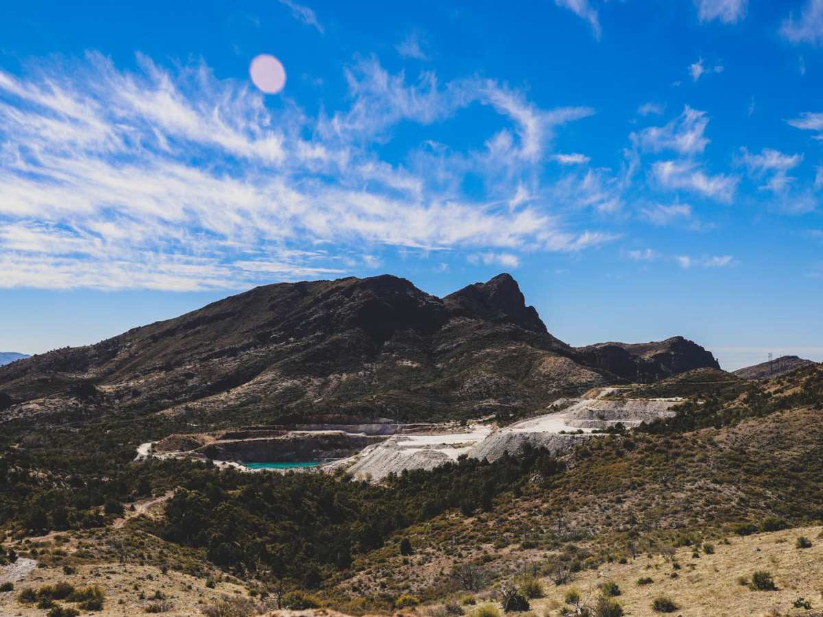 Queen Creek Canyon trail photo