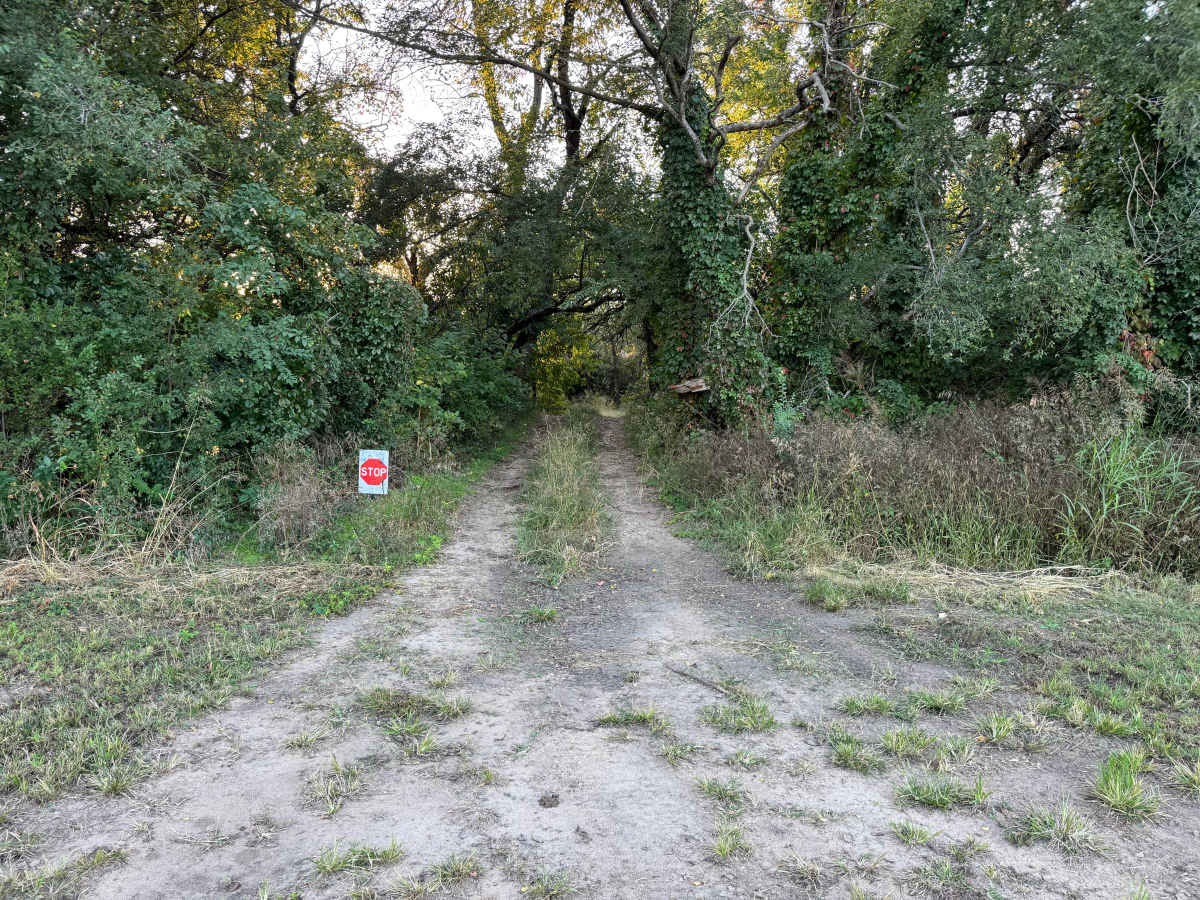 Trailer Queen Trail trail photo