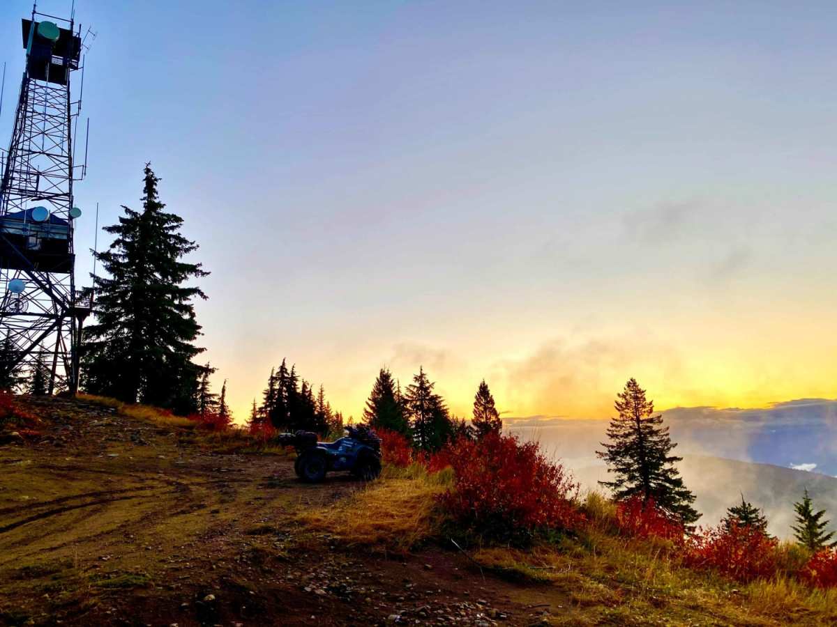 Elk Butte Lookout photo 3