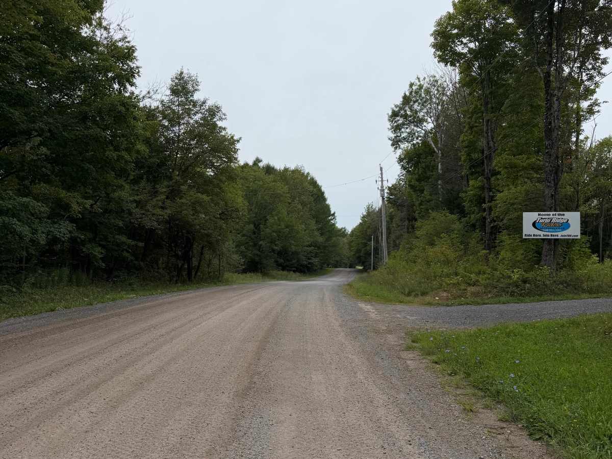 Carpenter Road photo 4
