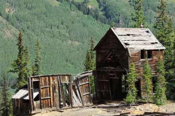 Red Mountain Pass