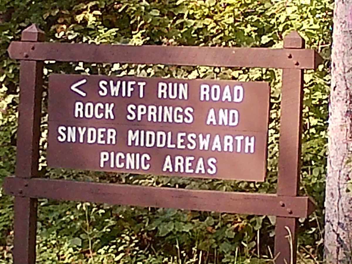Short Mountain Road photo 6