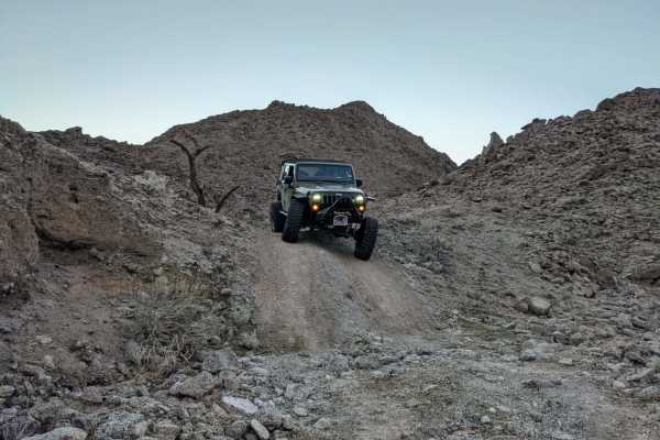 Sidewinder Road to Picacho Wash