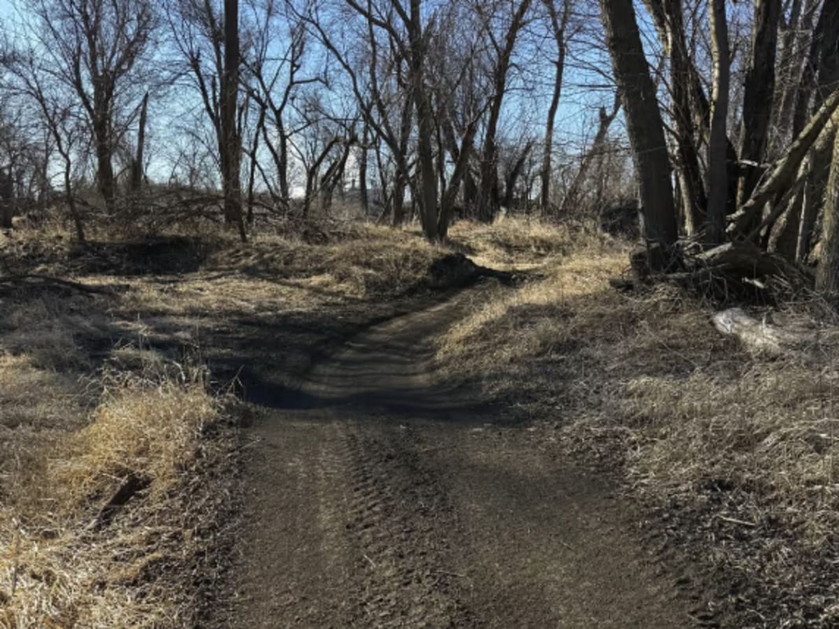 Perimeter Trail photo 6