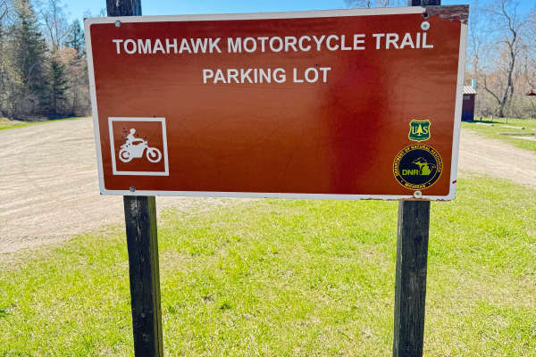 Tomahawk C Loop Parking lot connector