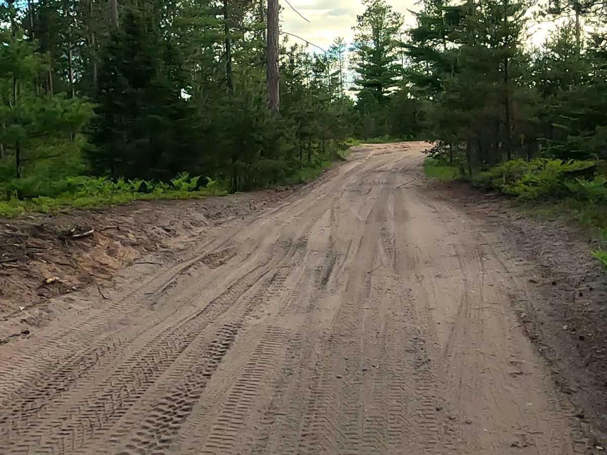 Huron Road photo 6