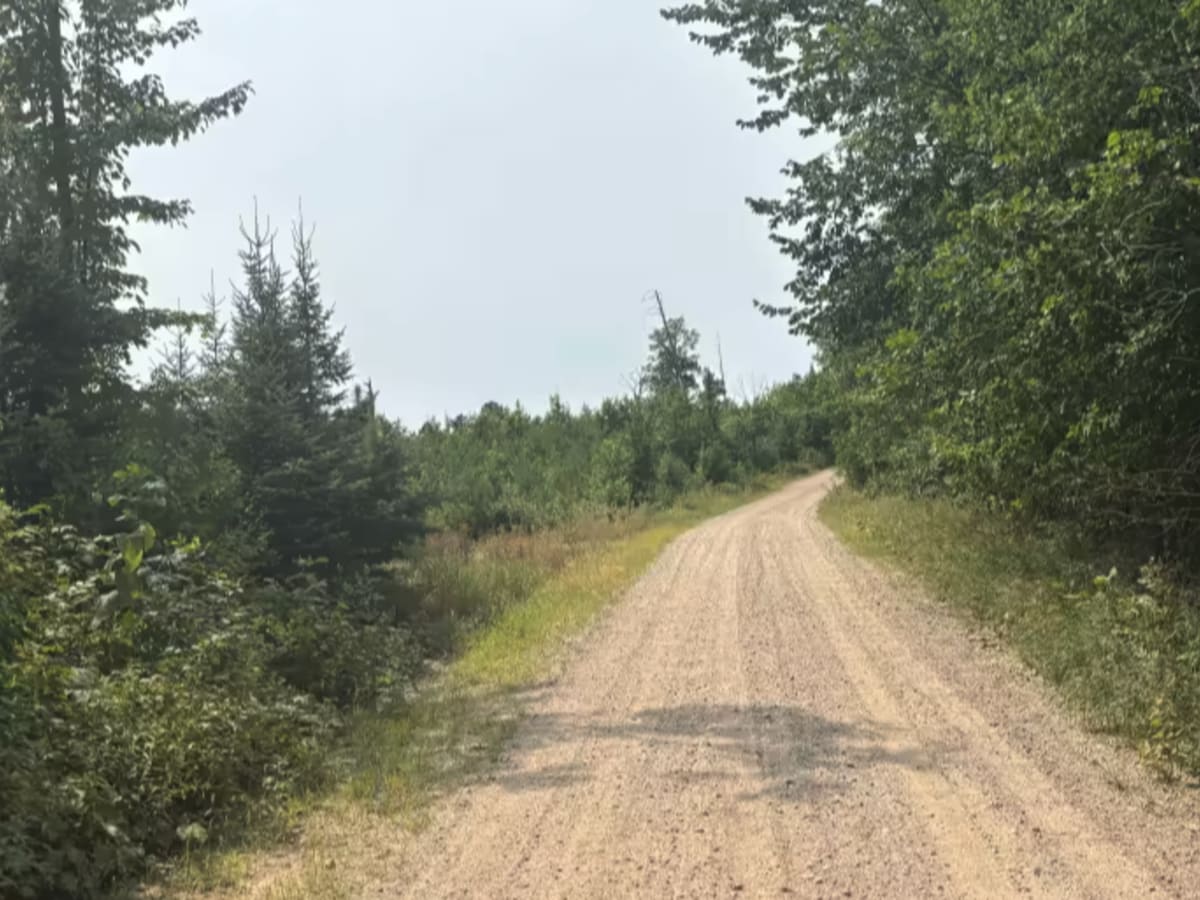 Smokey Hills Road photo 5