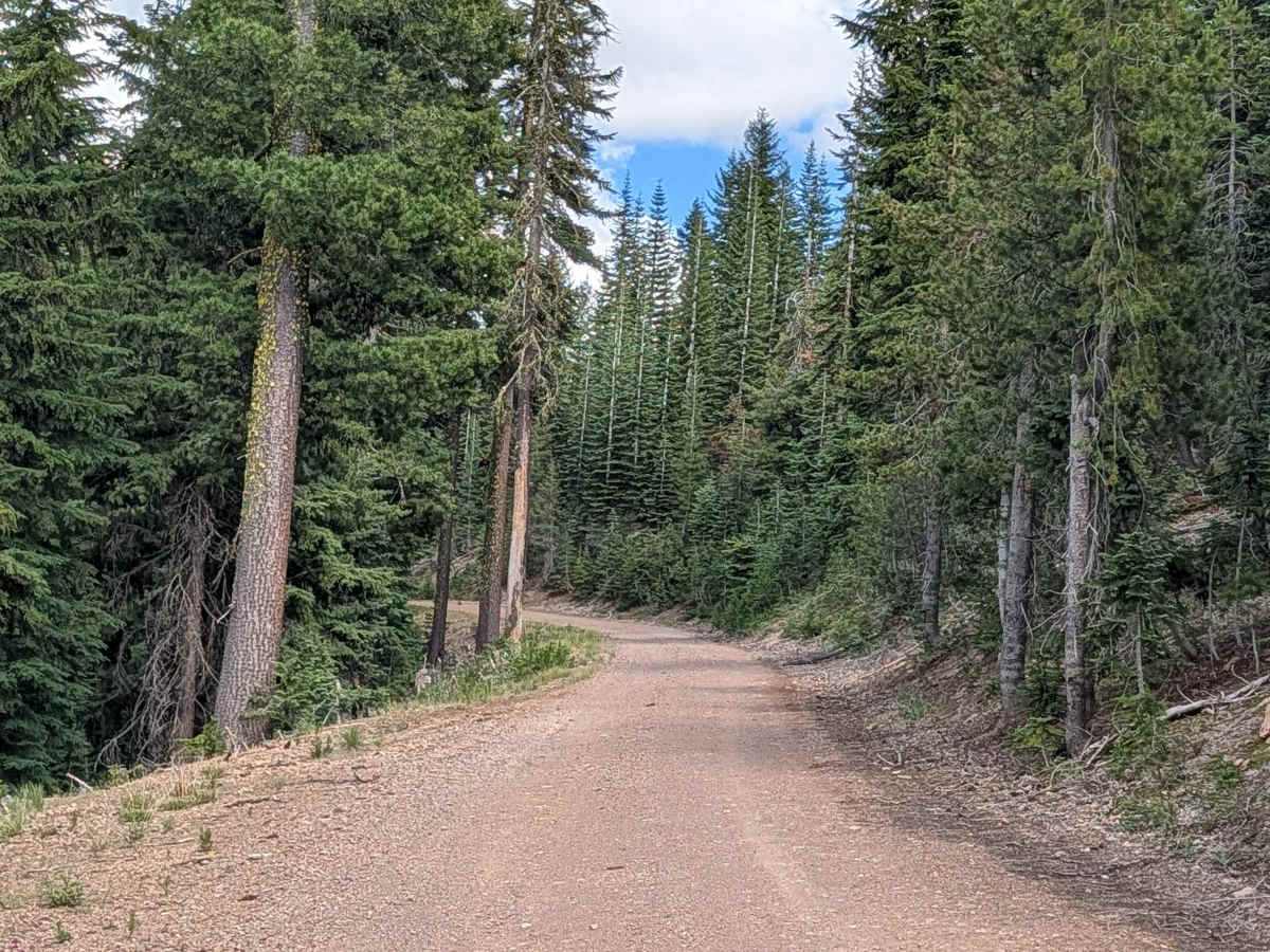 Railroad Grade 77 East trail photo