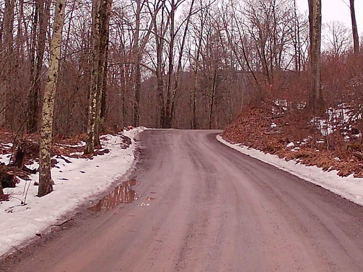 Railroad Grade photo 4