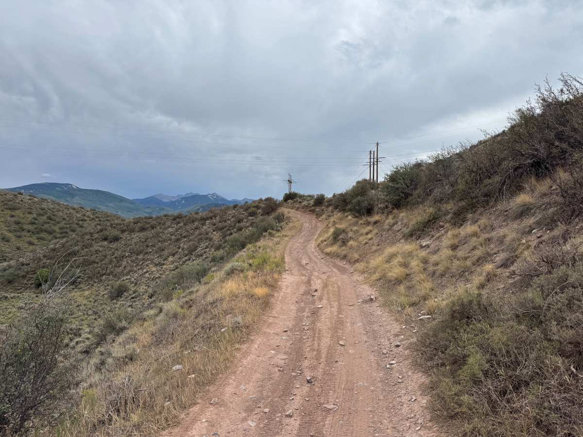 Dead Buck Reservoir Road photo 4