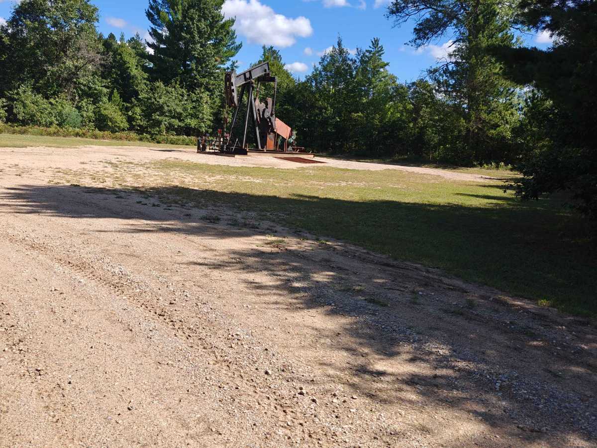 Oil Pump Trail photo 6