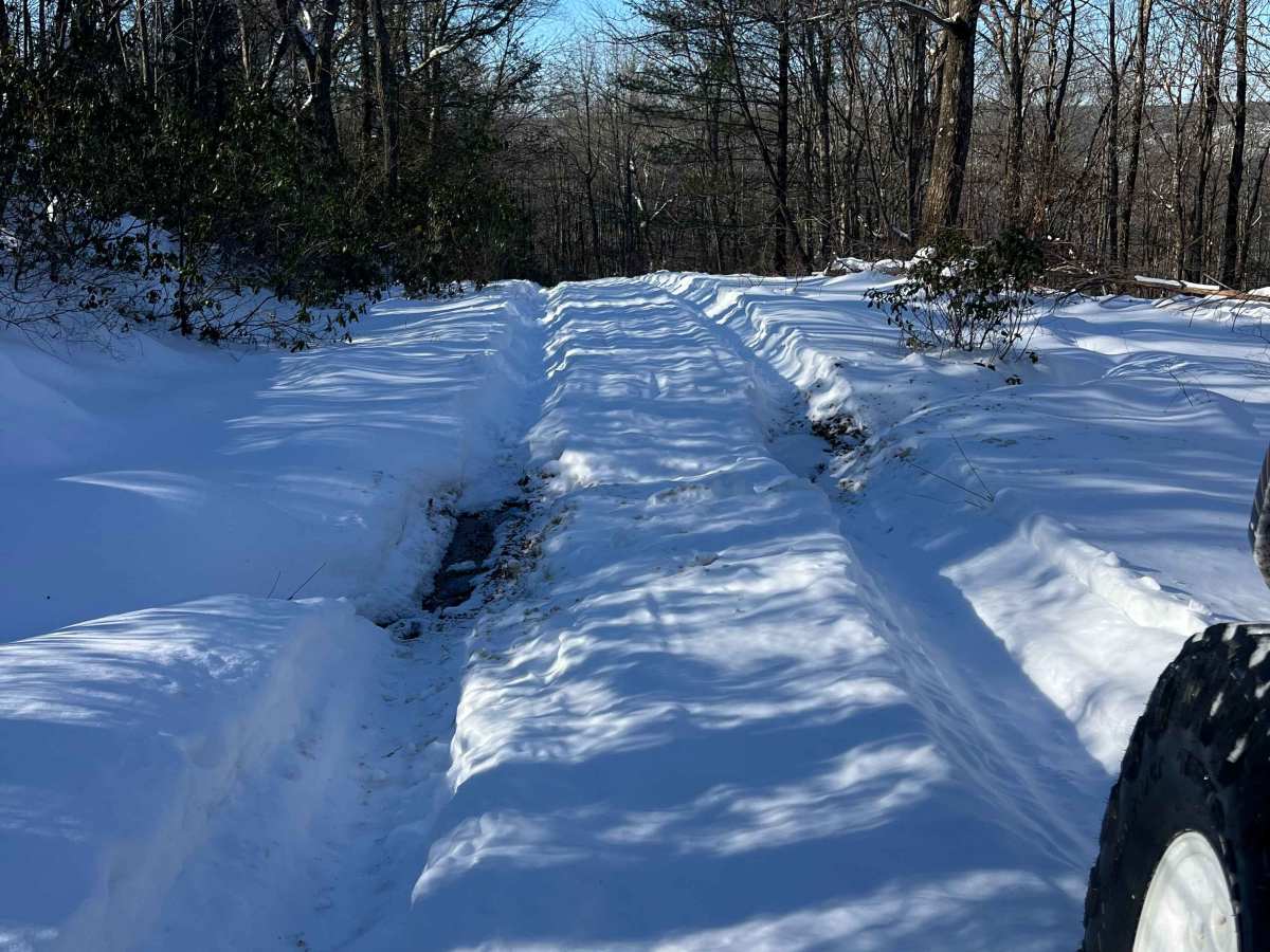 Shriner Mountain West Road photo 4