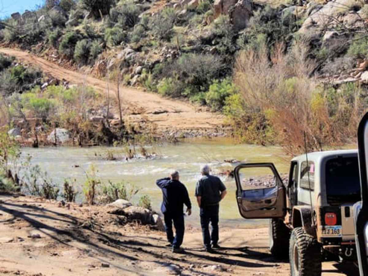 Salt River Canyon photo 4