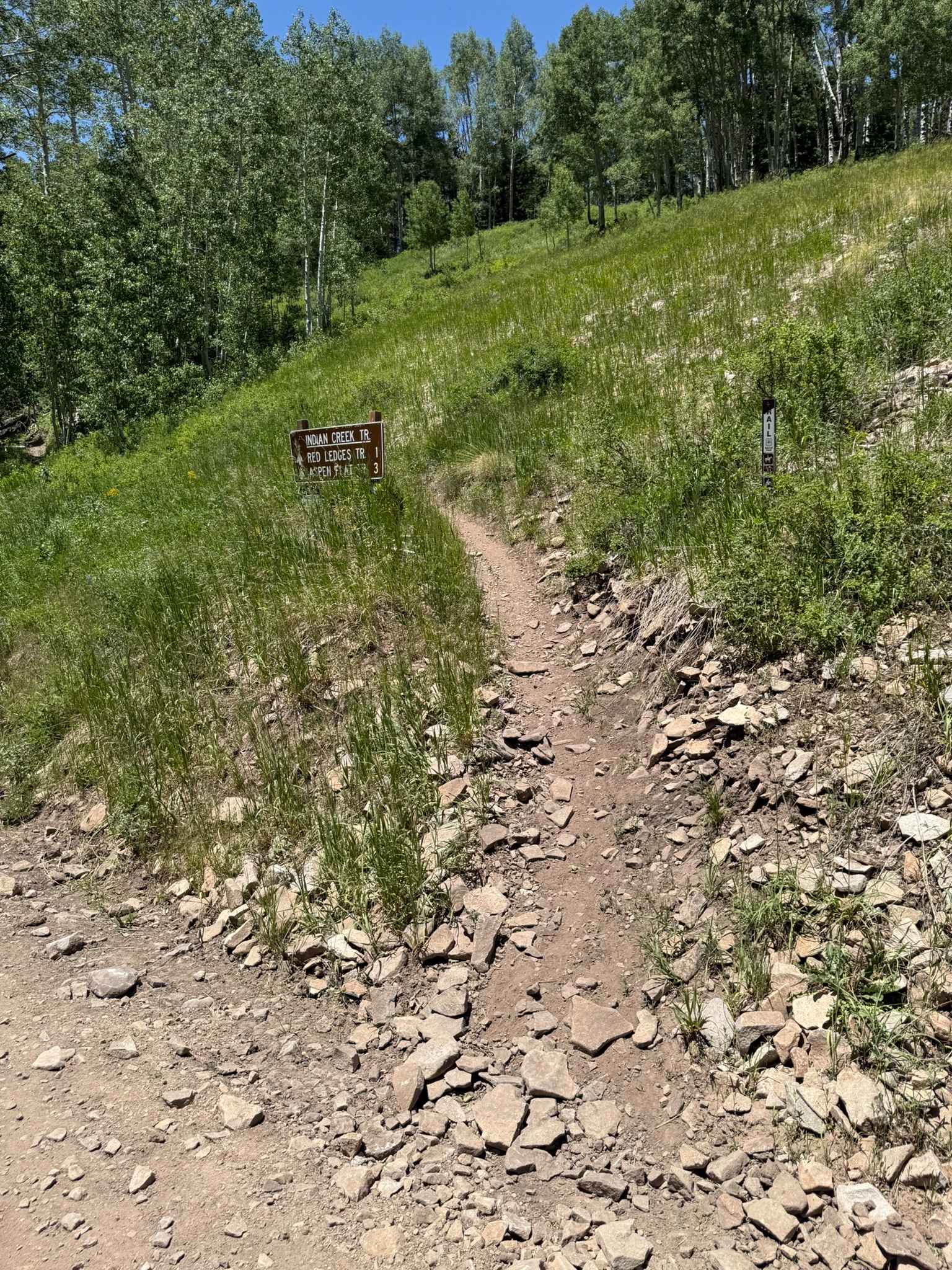 Red Ledges Access Trail No.160