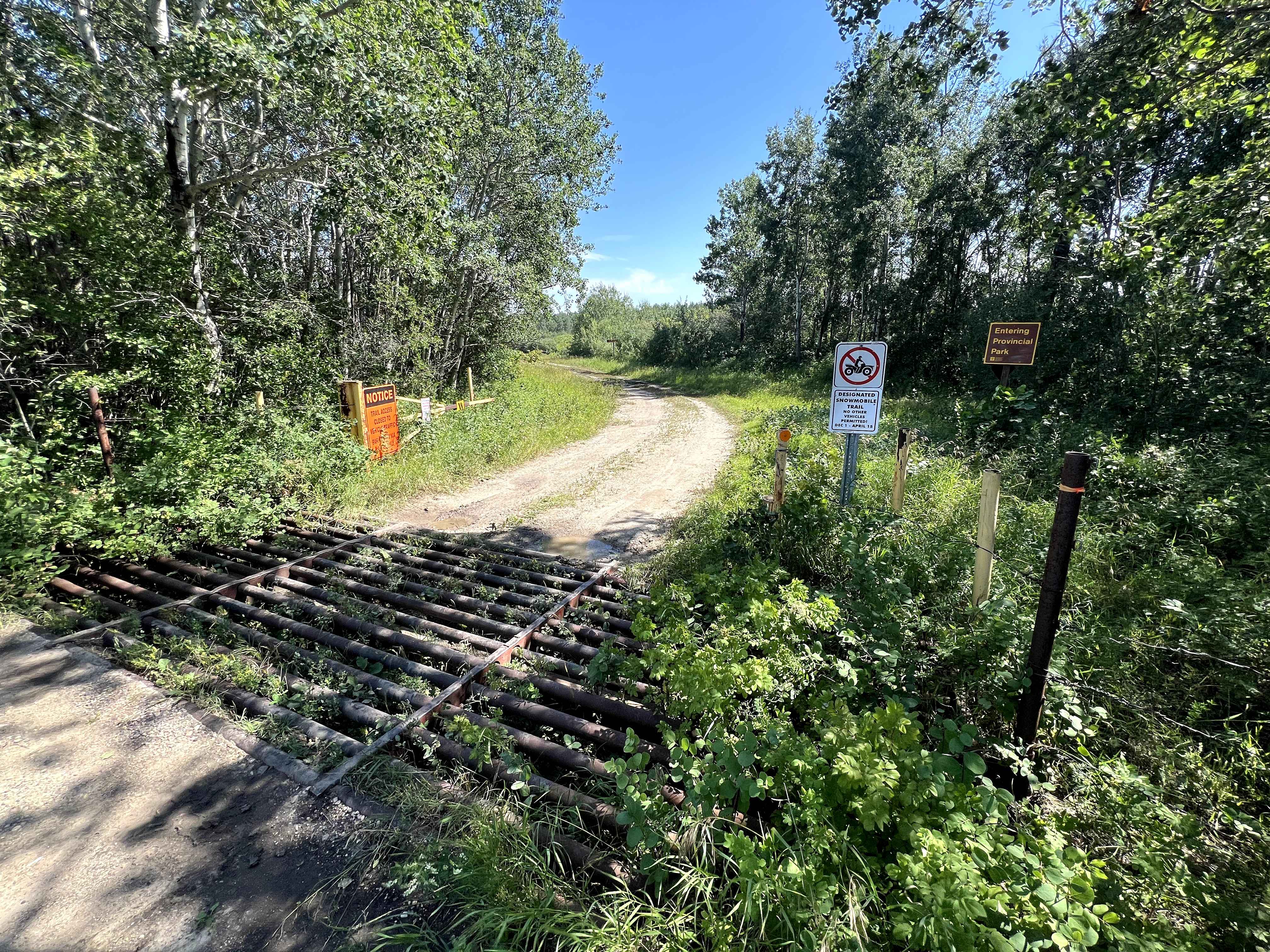 Centre Road - Moose Mountain Provincial Park