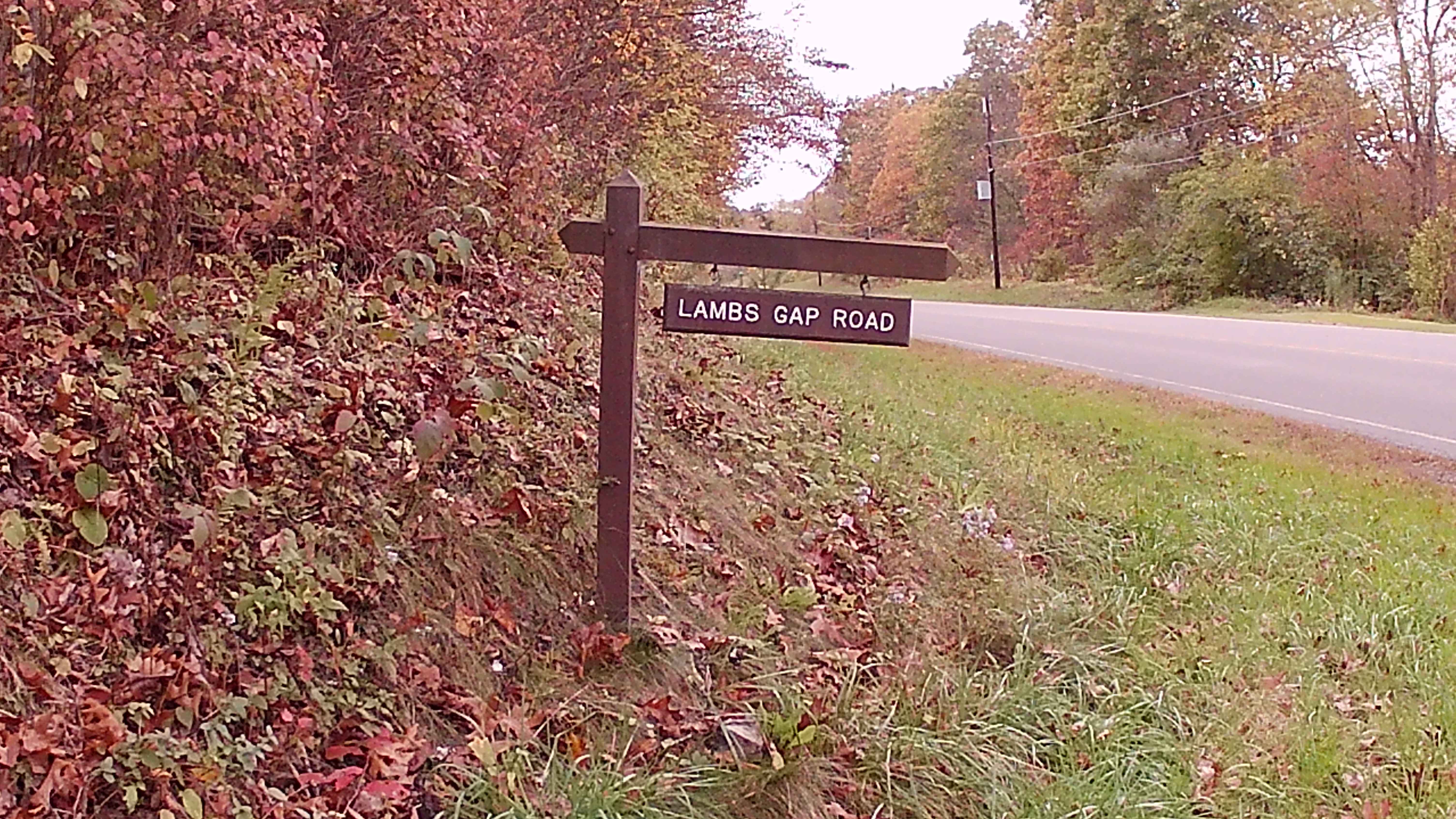 Lamb Gap Trail