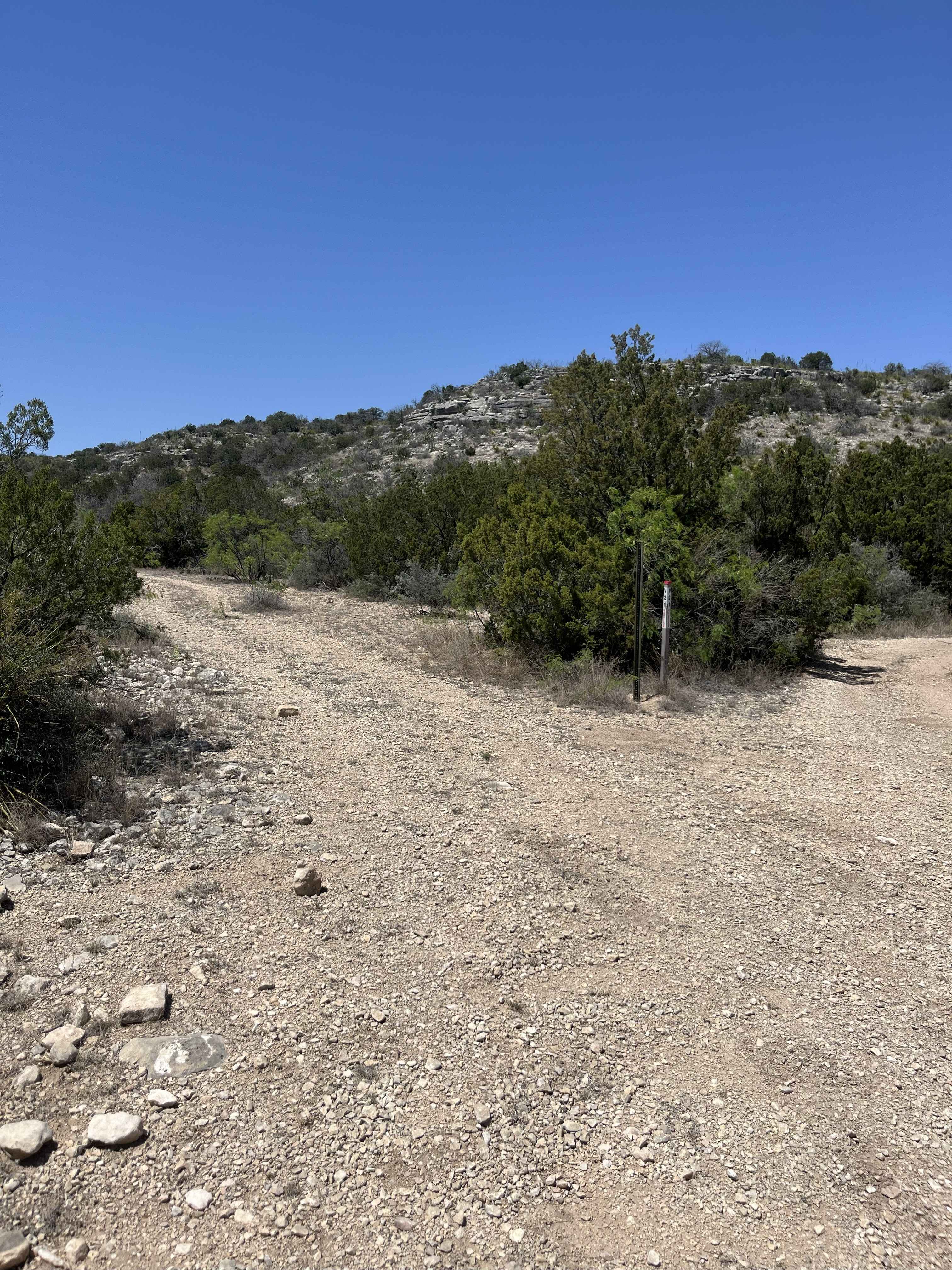 Turn-a-round Trail - V21