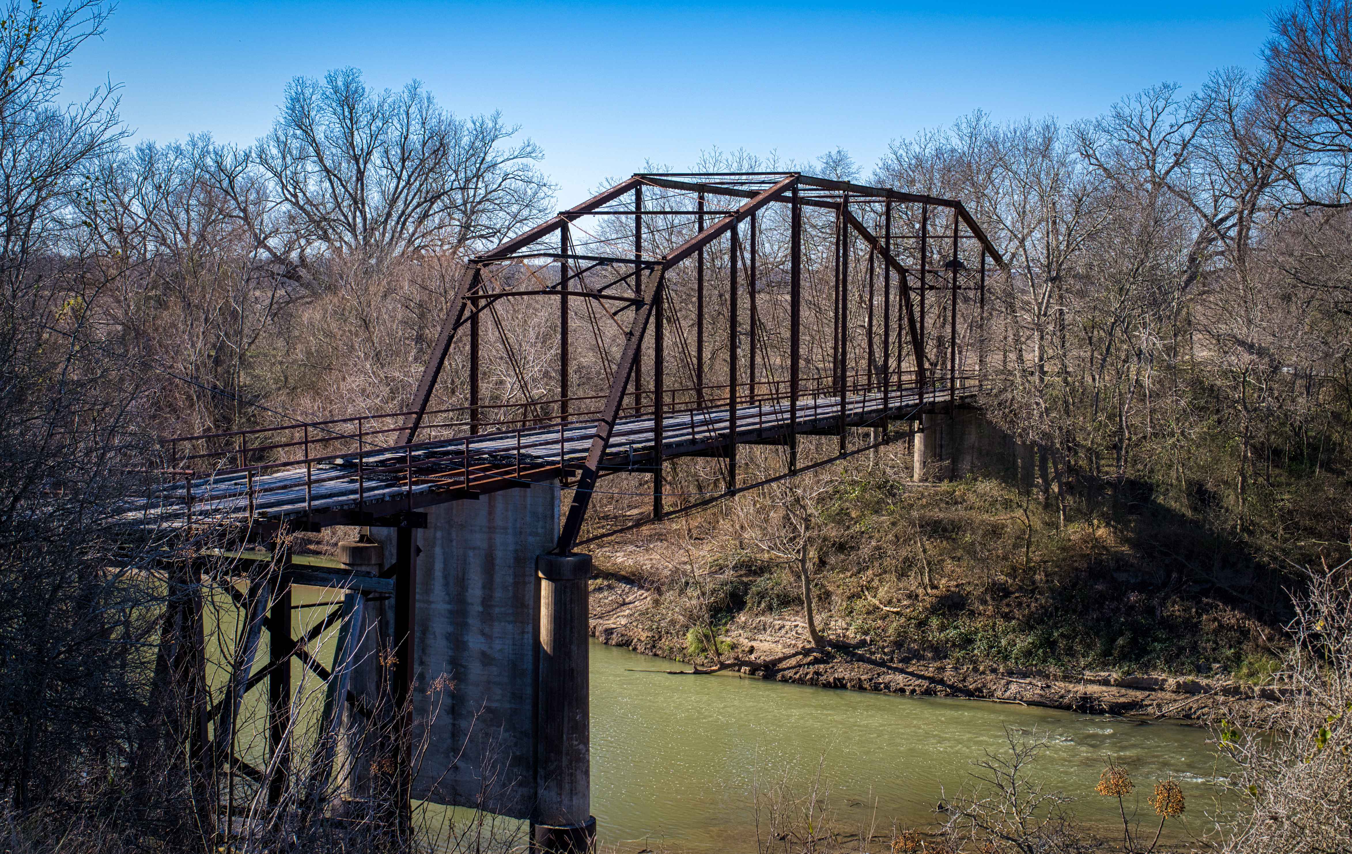 Old Bryant Station Bridge Road