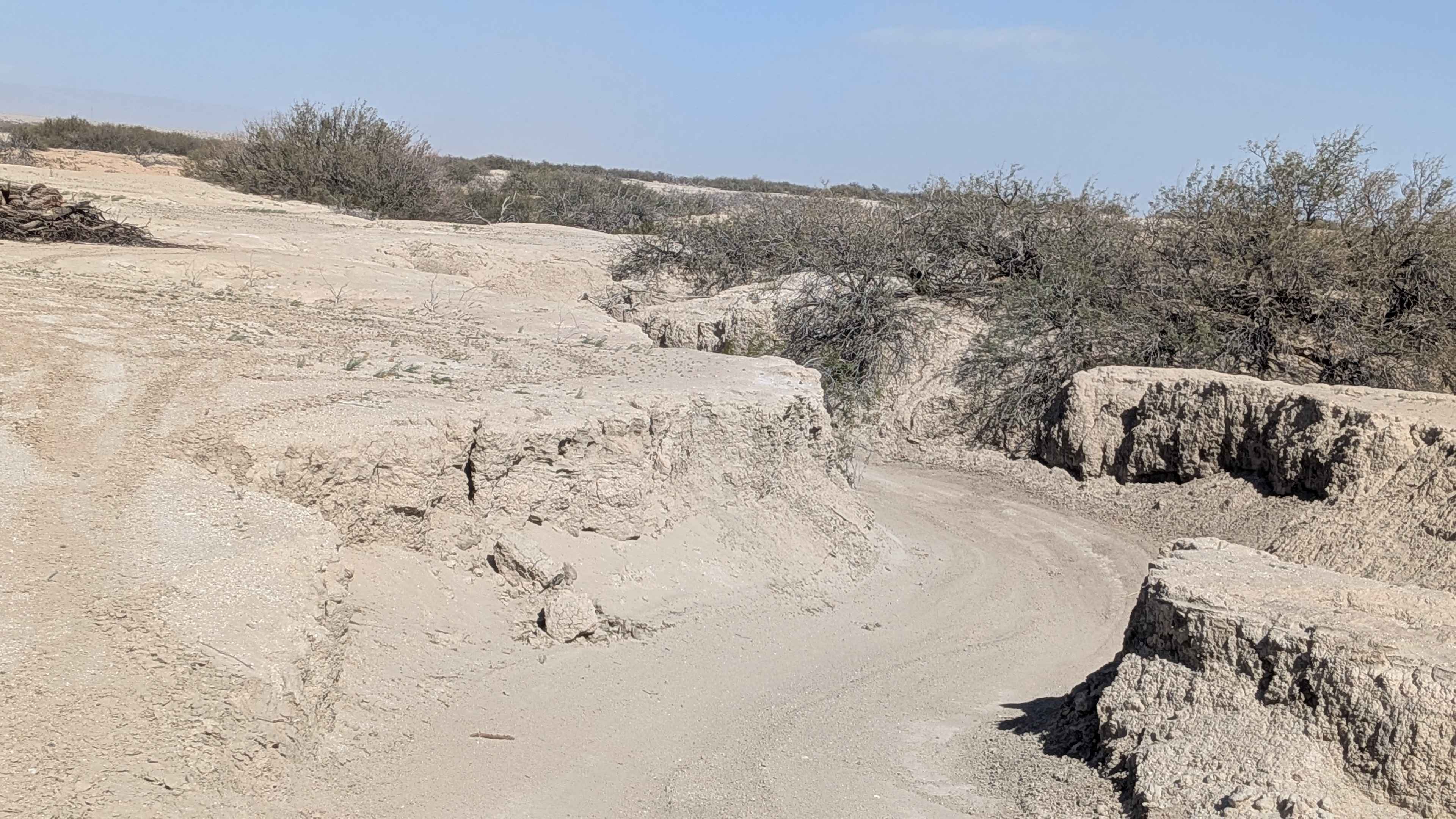 Old Kane Springs Road East - BLM 084