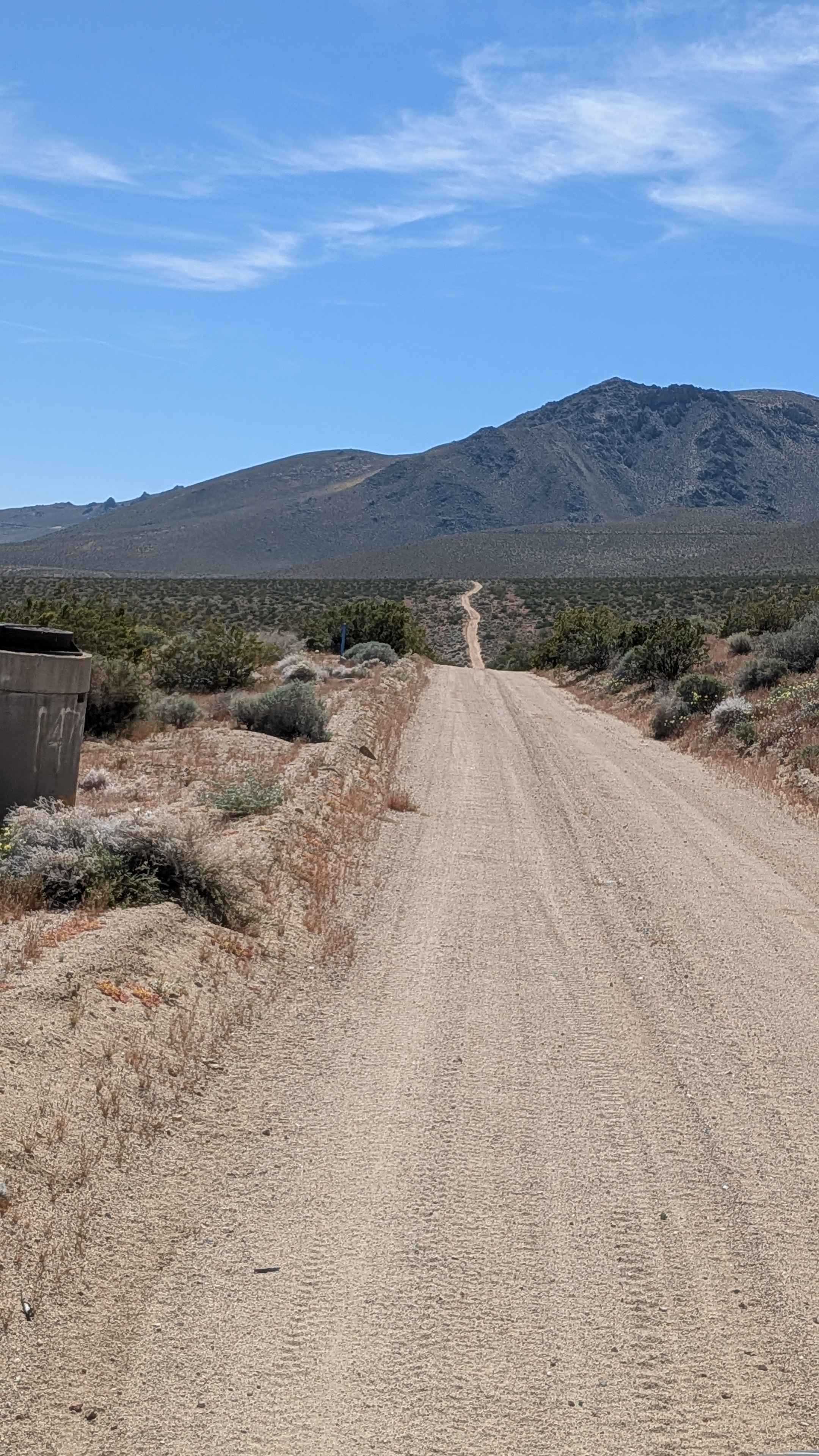 Aquaduct Service Road Grapevine Canyon - BLM LA2