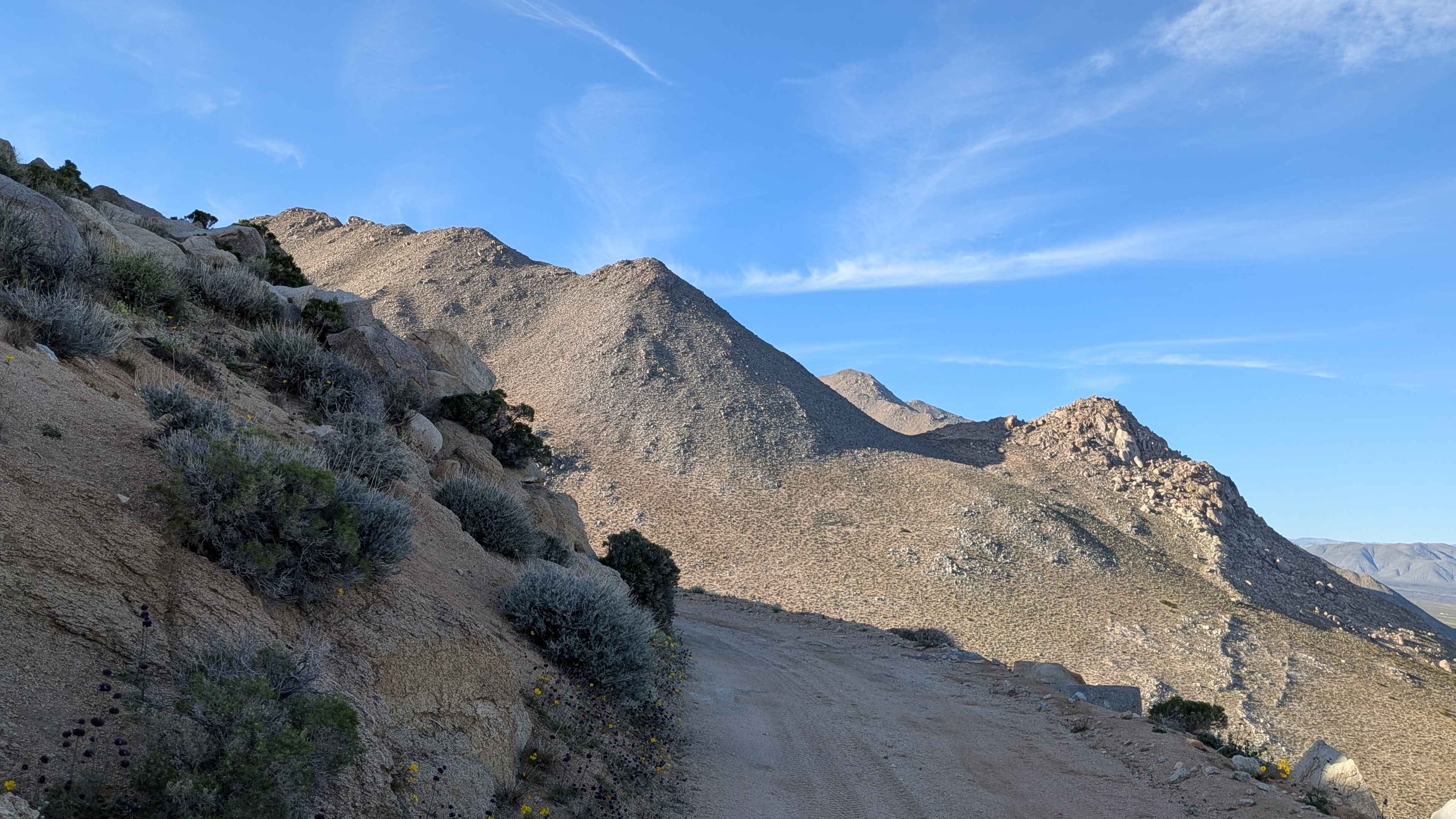 Aquaduct Service Road Grapevine - BLM LA1