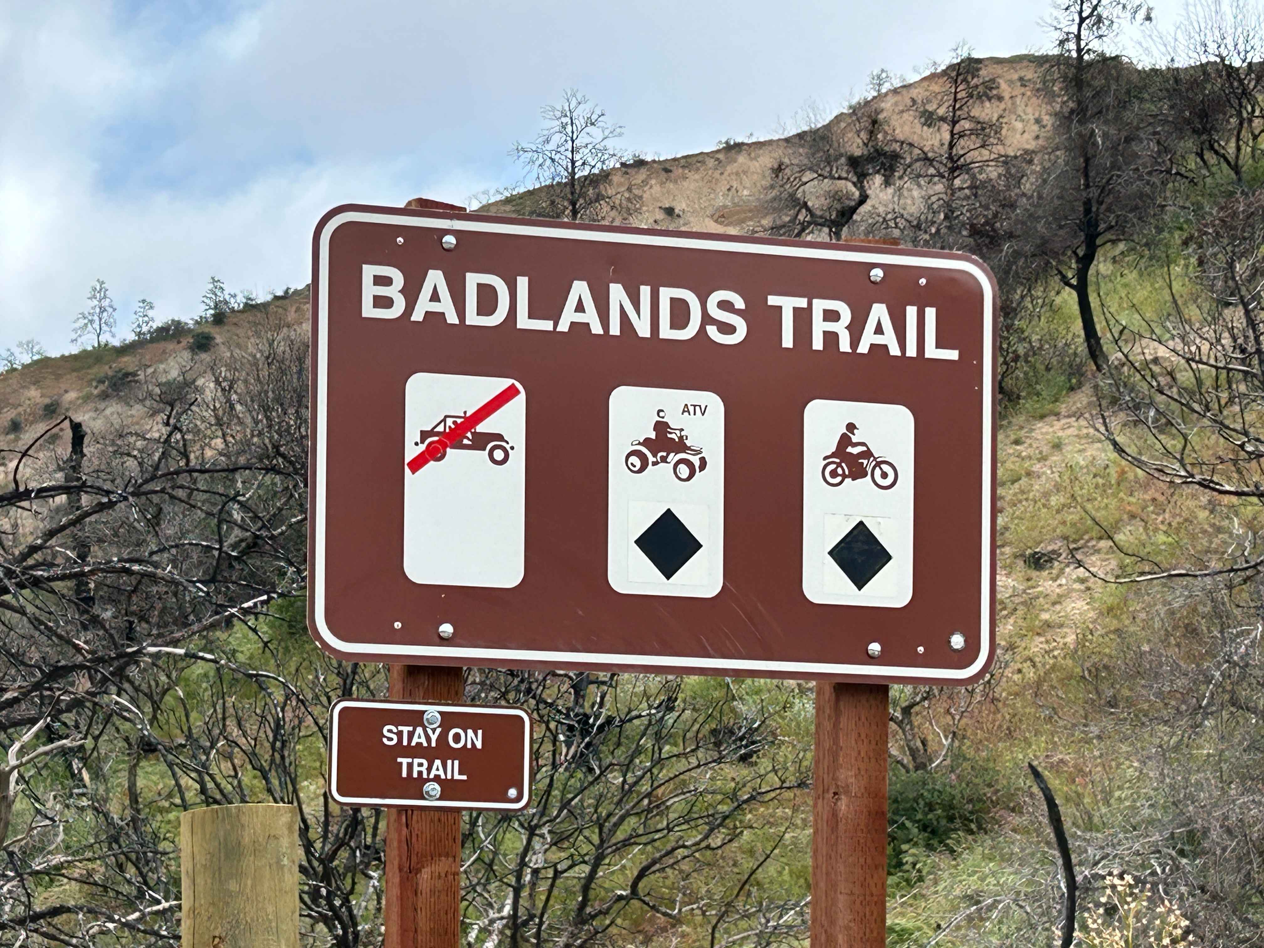 Badlands Trail