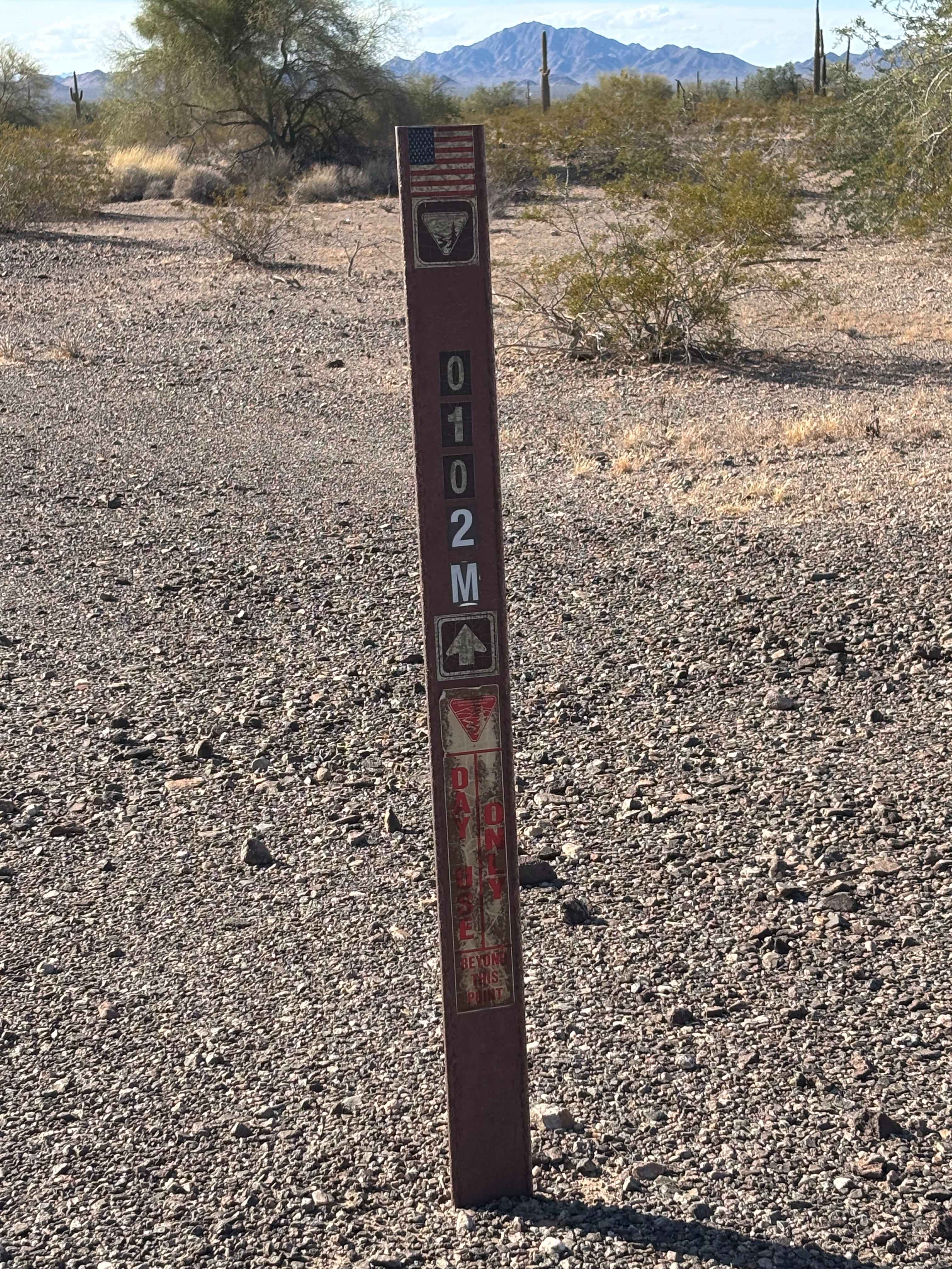 BLM 0102M