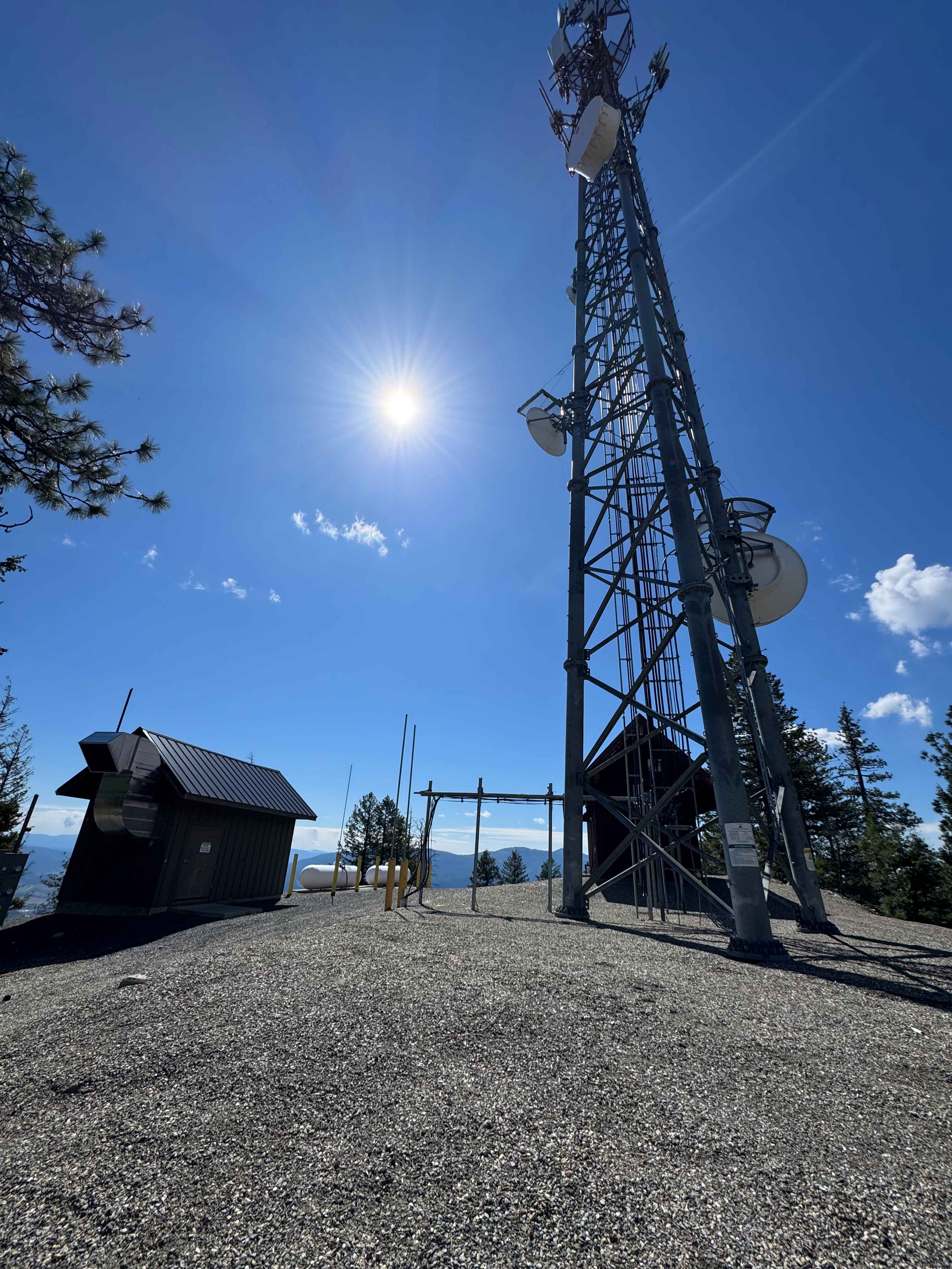 Radio Tower - FS 9500-585