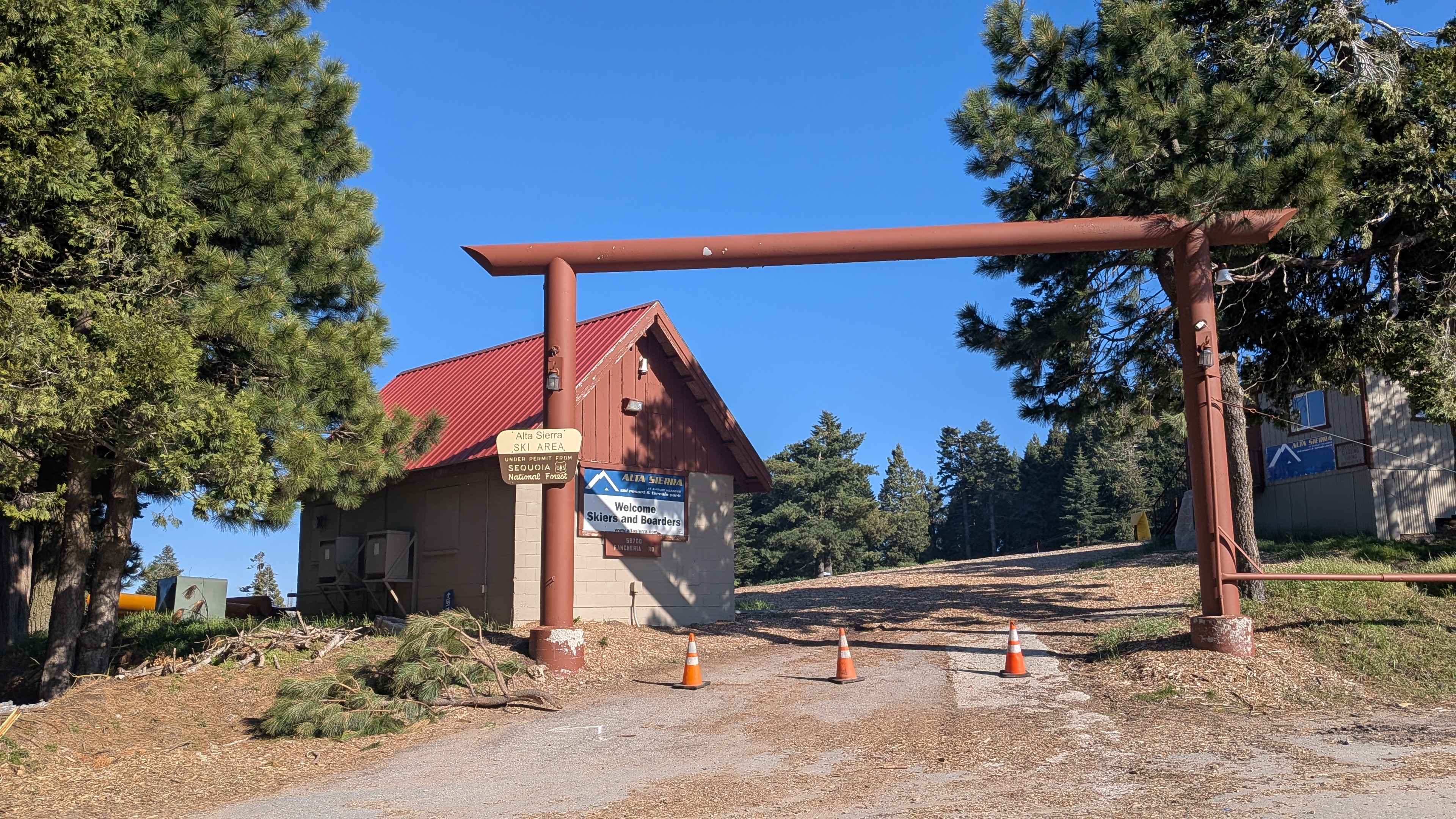 Rancheria Road North - FS 25S15