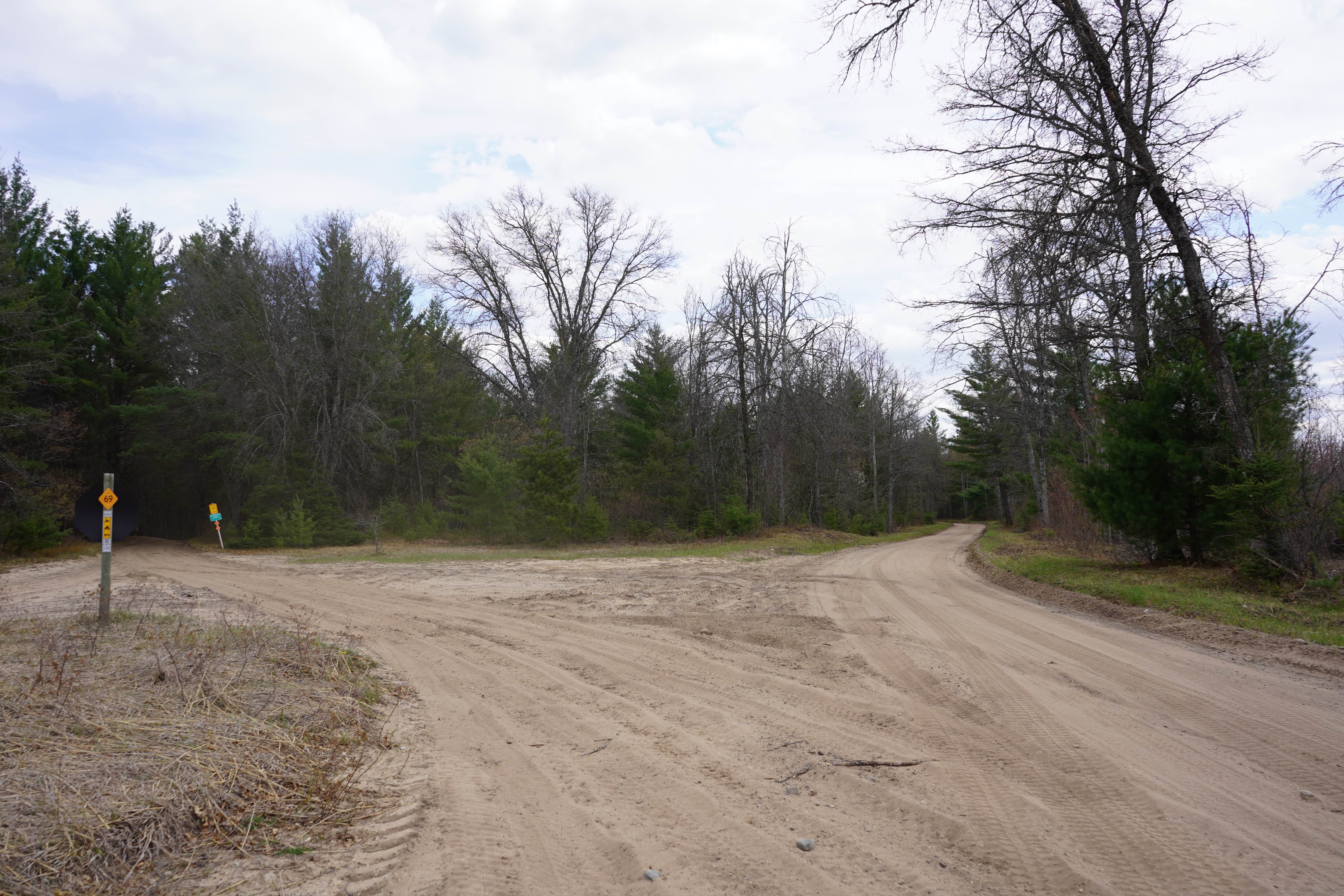 Deckers Road