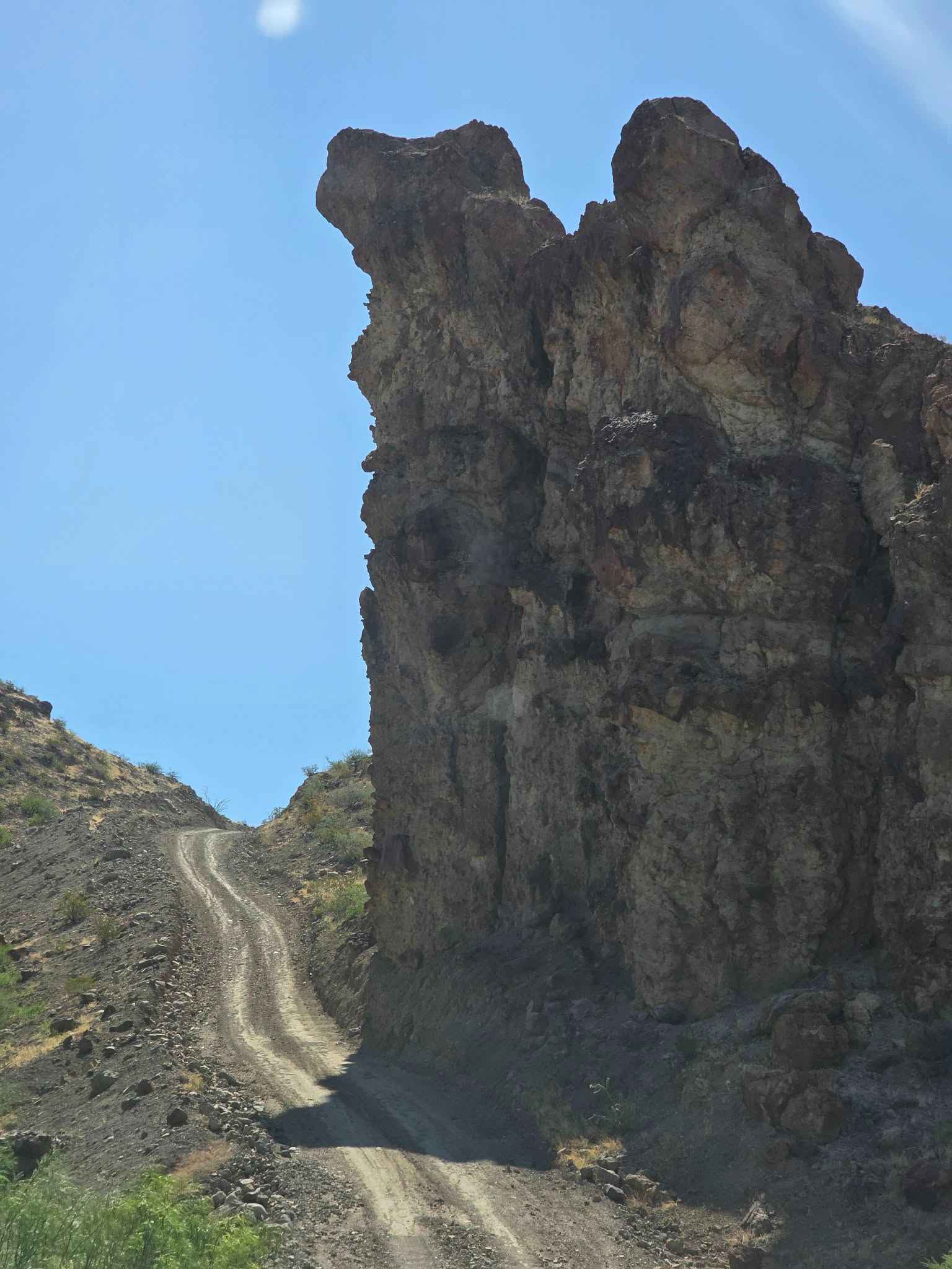 Chispa Candelaria Road
