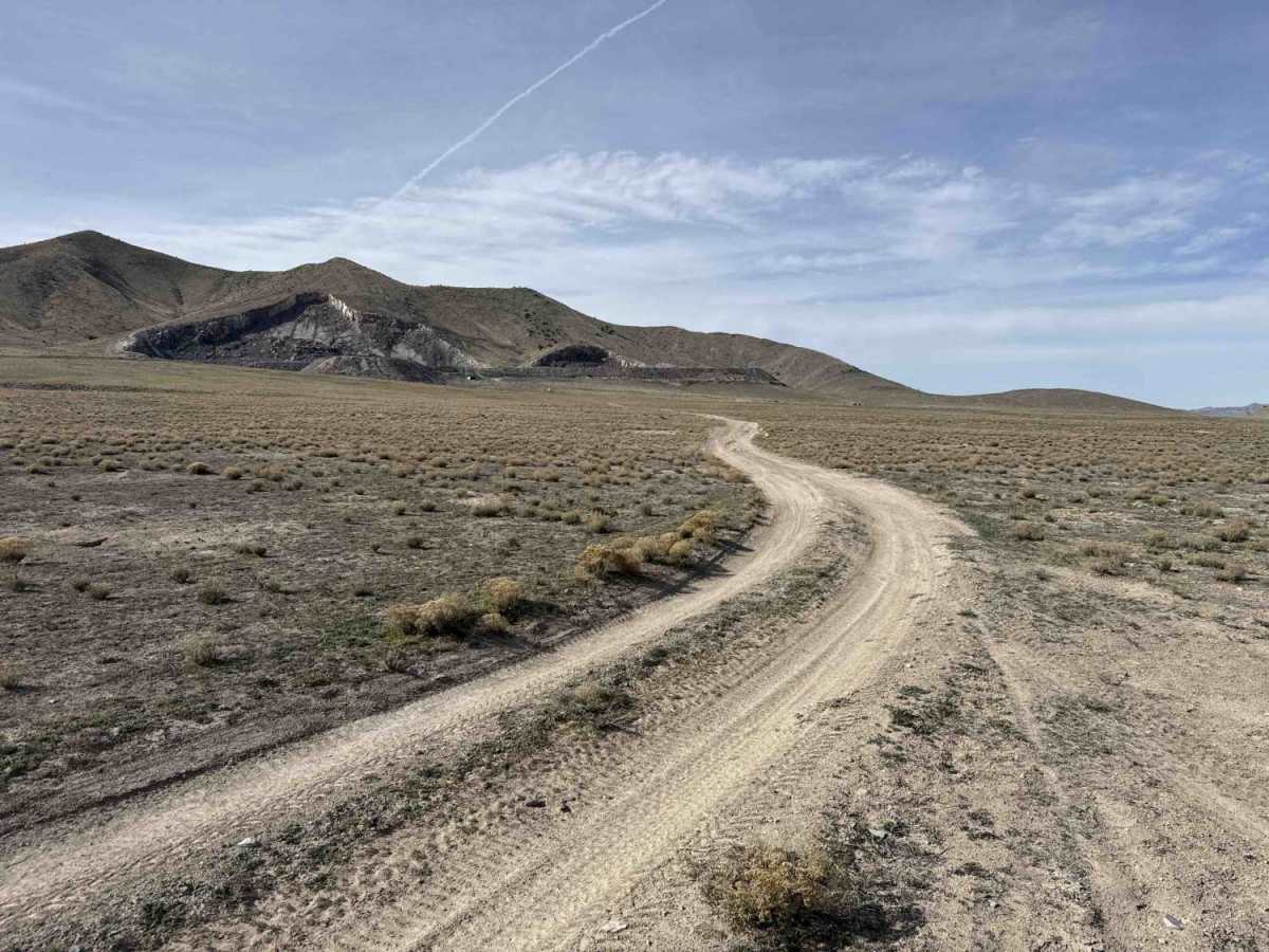 Powder Knoll Road trail photo