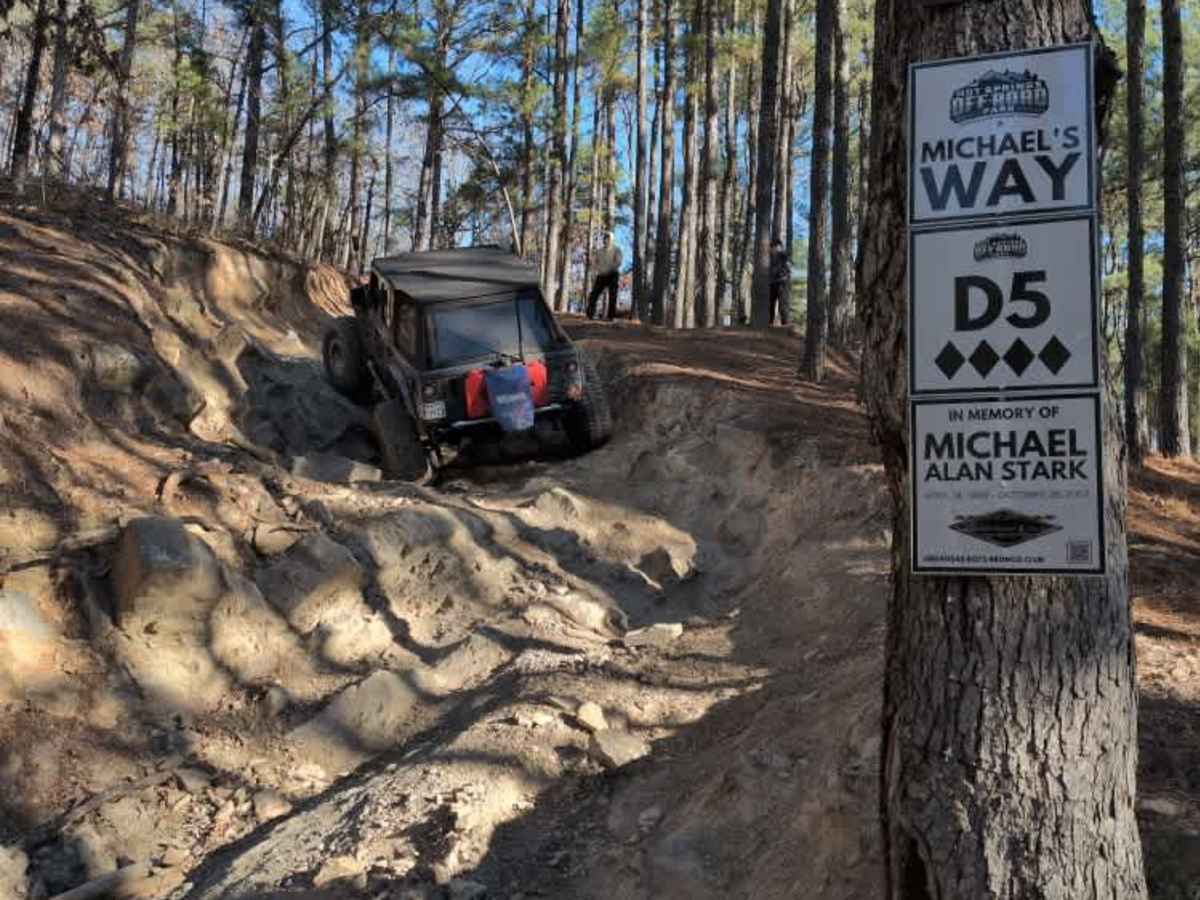 D5 Michael's Way trail photo
