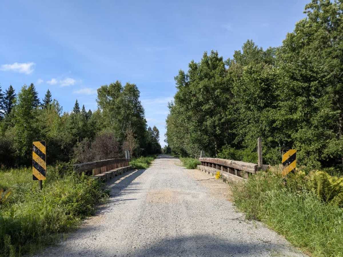 Tangnes Road trail photo