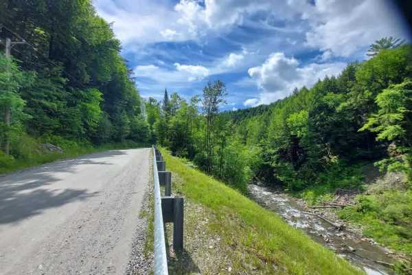 Dailey Hollow Road