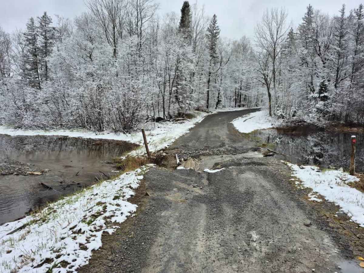 Mile Strip Road photo 3