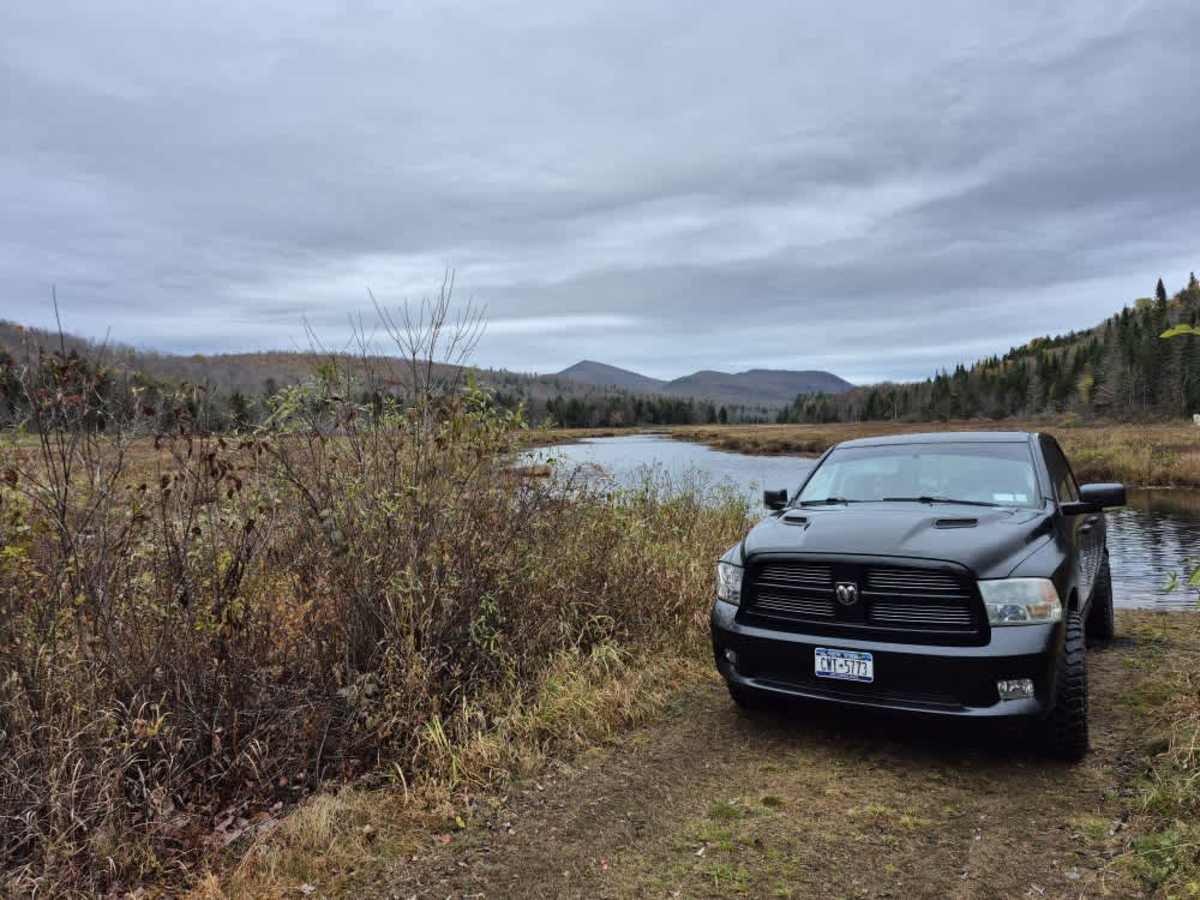 Pines Lake Road trail photo