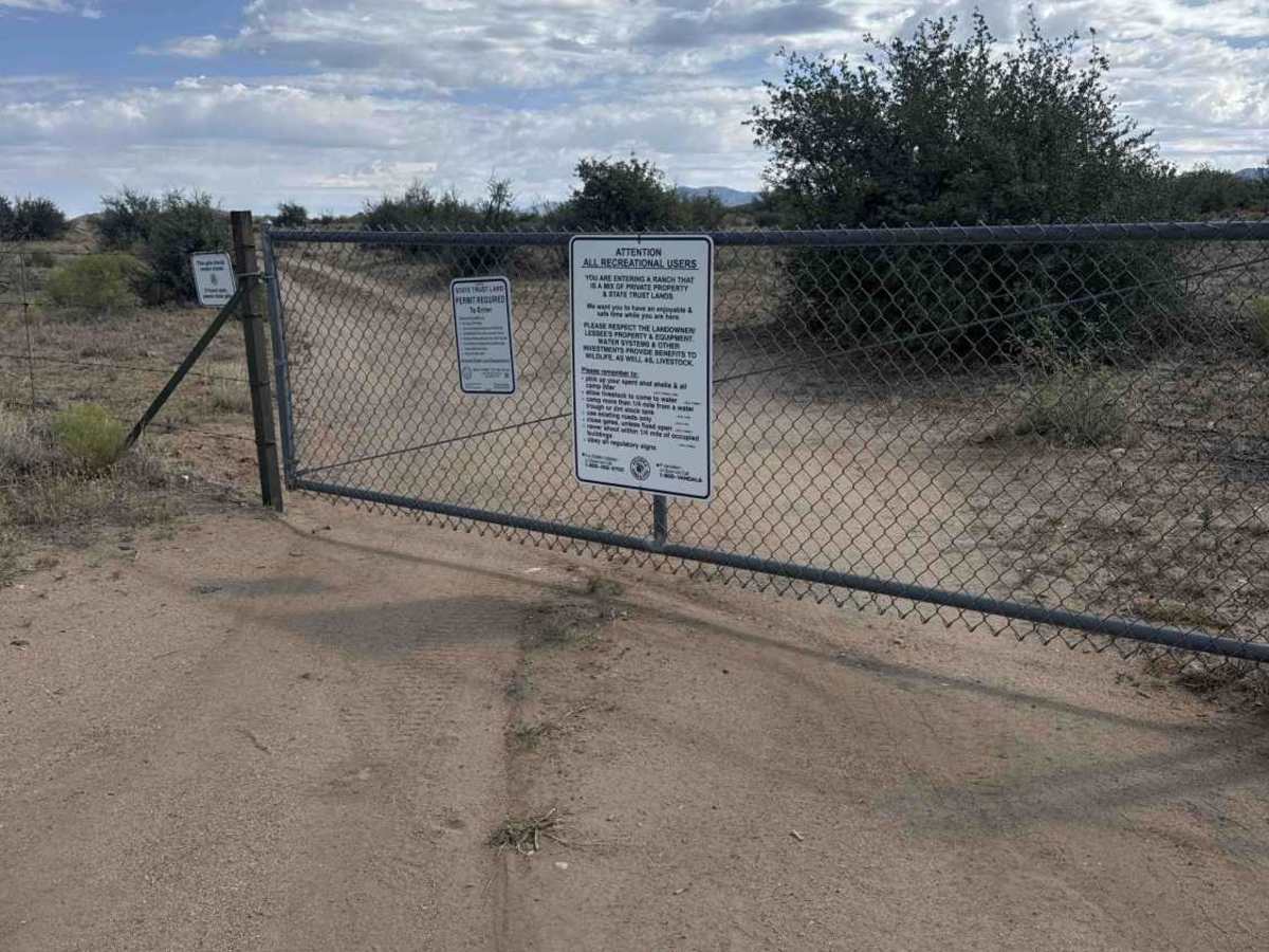 Sandy Gate Wash Trail  trail photo