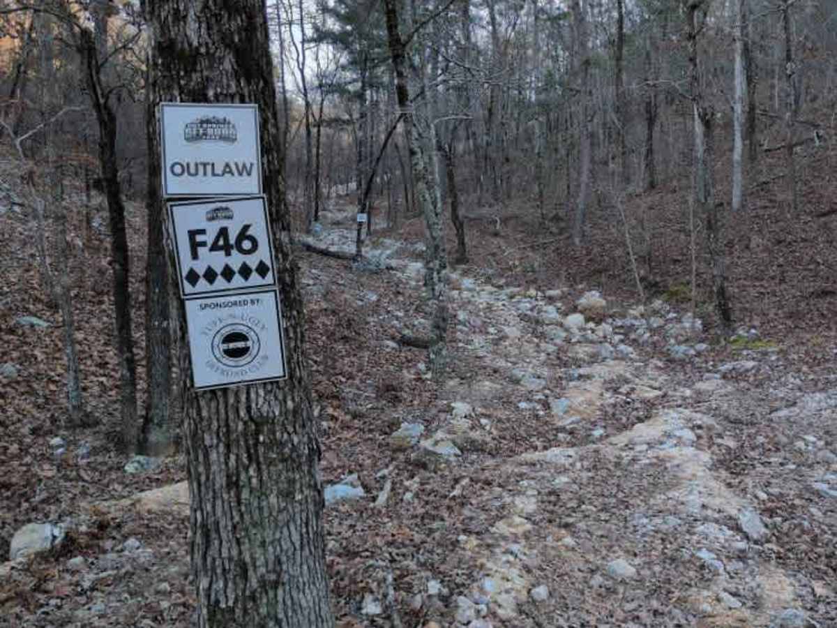 F46 Outlaw trail photo
