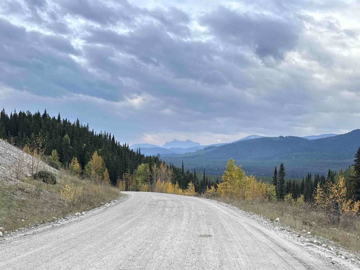 Rock Lake Road trail photo