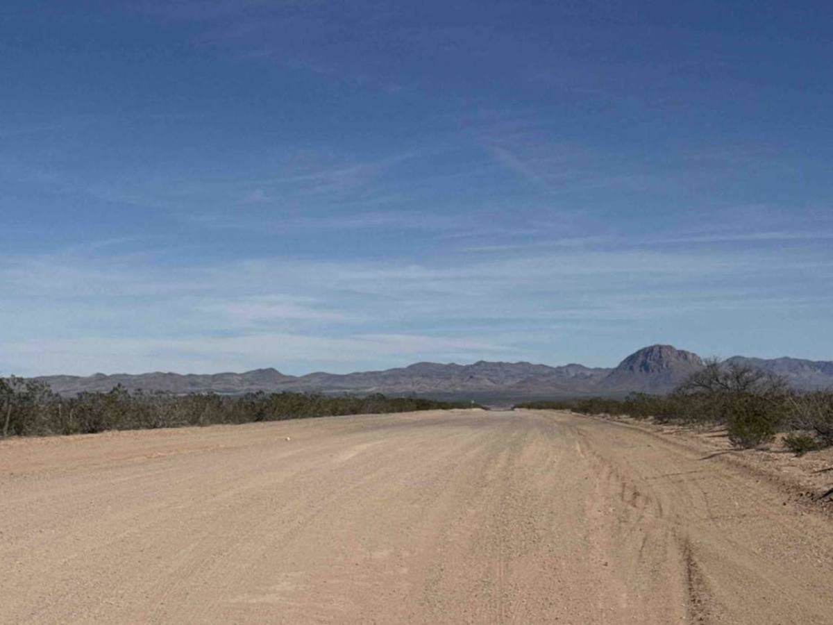 County Line Road  photo 5