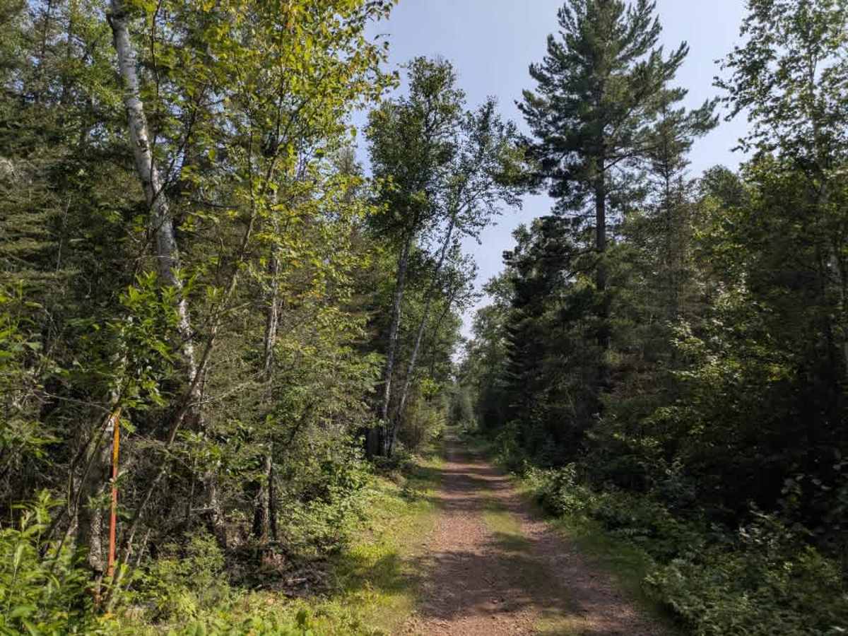 Meridian Road trail photo