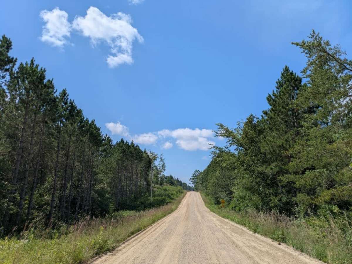 Andrusia Road Northeast photo 6