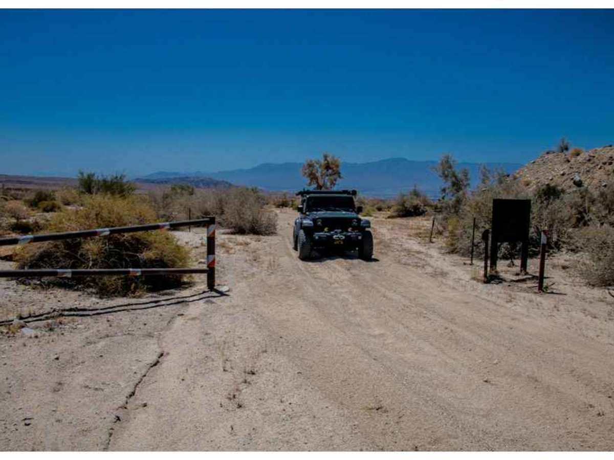 Thermal Canyon Road photo 6