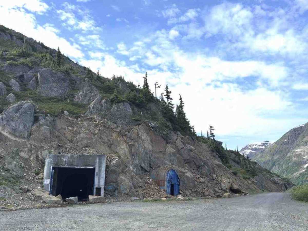 Granduc Road photo 4