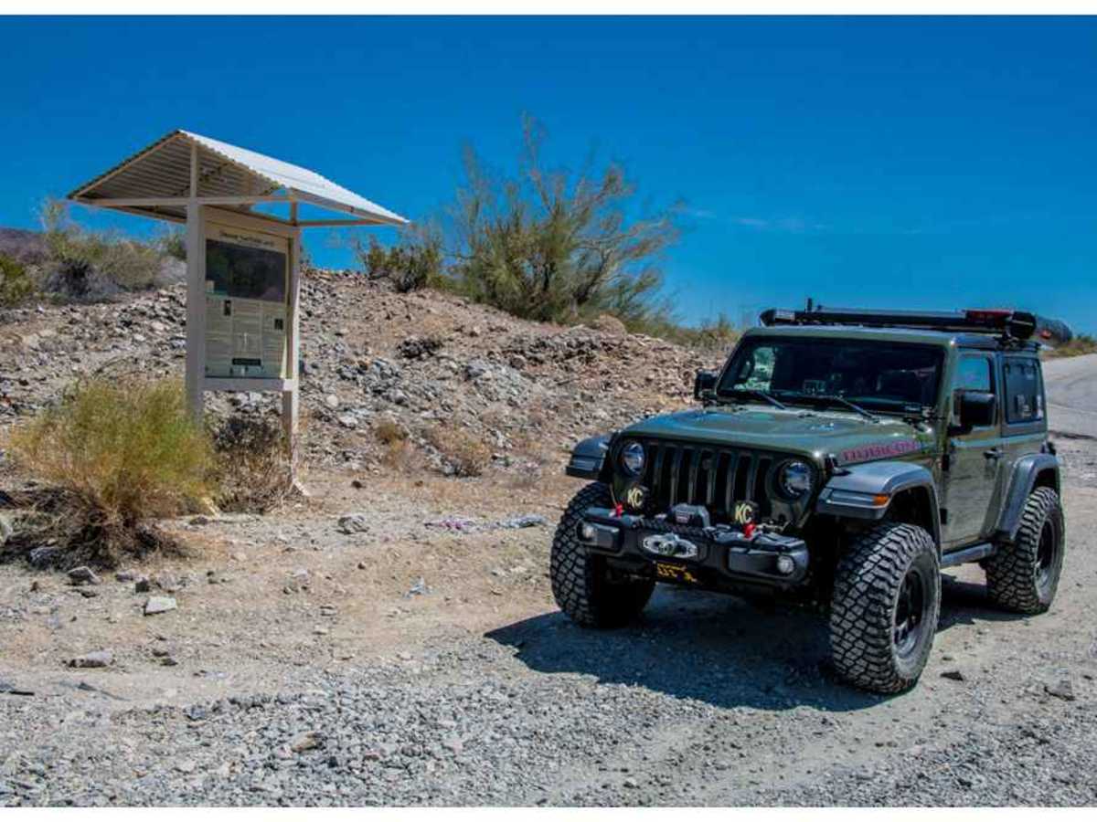 Thermal Canyon Road trail photo