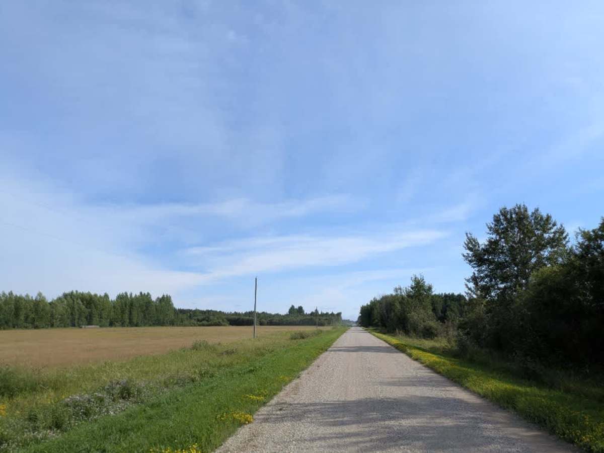670th Avenue photo 2