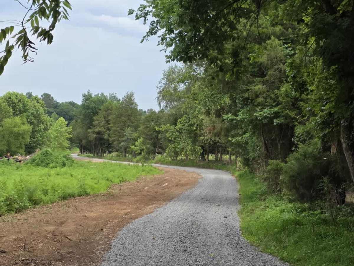 Wix Hollow Road - Macon County Tour photo 3