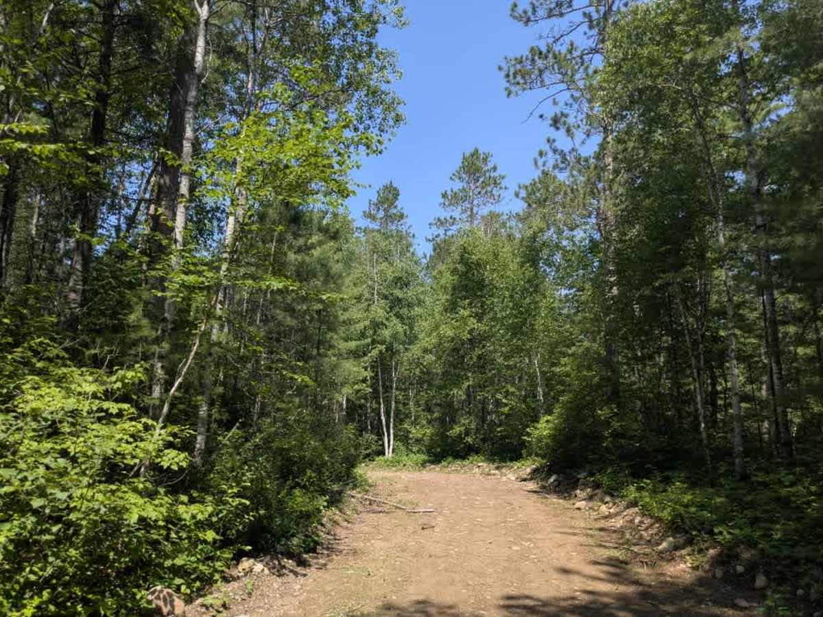 Trail 177E photo 3